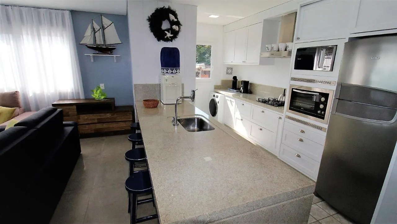 1080 - Apartamento Com Vista Para O Mar Em Bombinhas 0*,