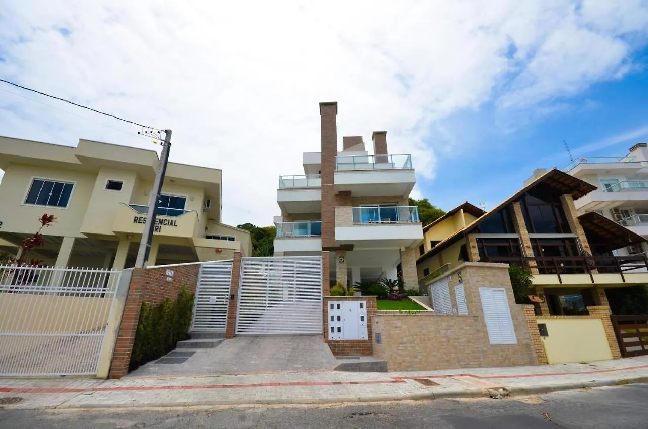 1080 - Apartamento Com Vista Para O Mar Em Bombinhas 0*,  Brasilien