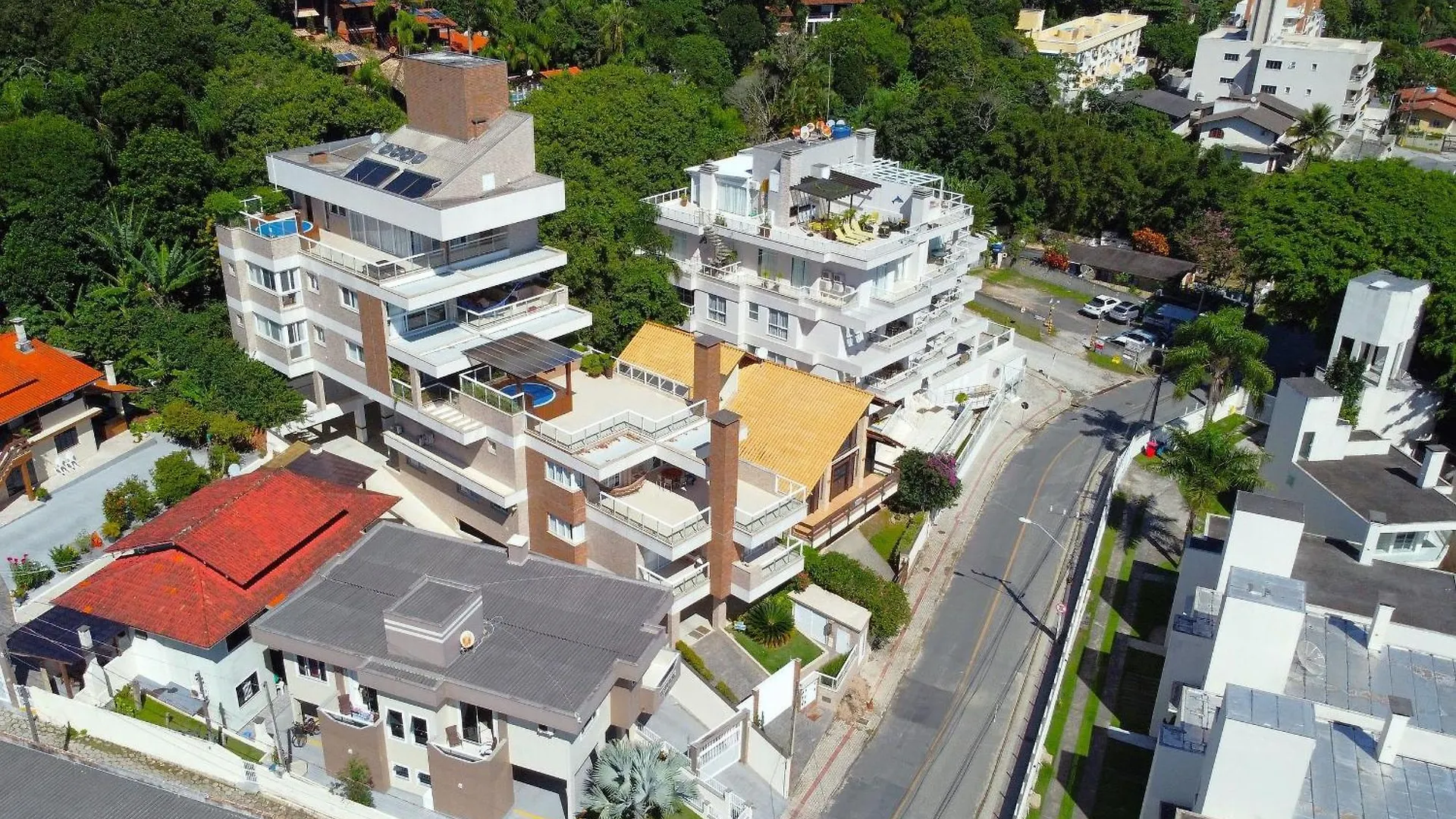 1080 - Apartamento Com Vista Para O Mar Em Bombinhas