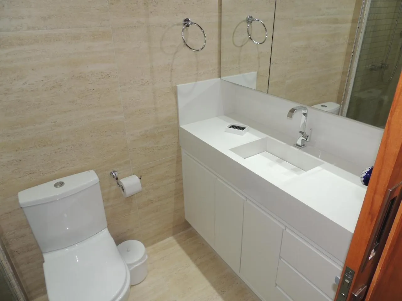 1080 - Apartamento Com Vista Para O Mar Em Bombinhas