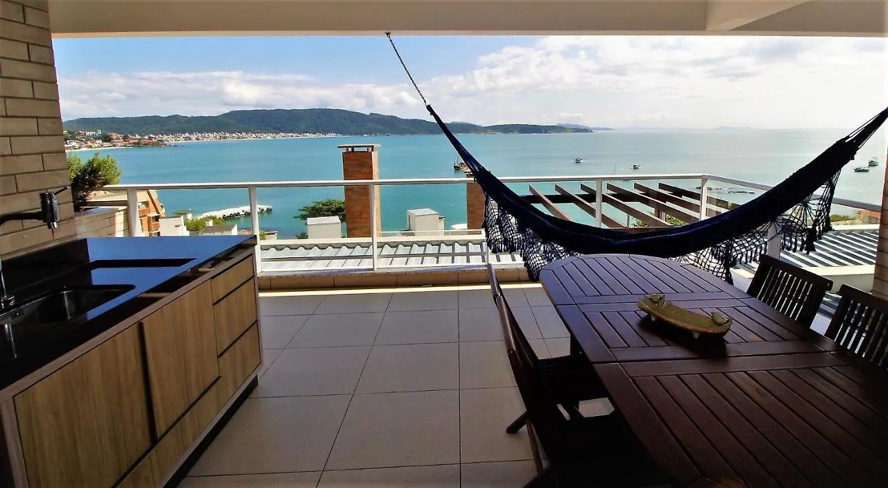 1080 - Apartamento Com Vista Para O Mar Em בומבינאס 0*,  ברזיל